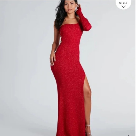 Windsor Red glitter dress - Picture 3 of 4